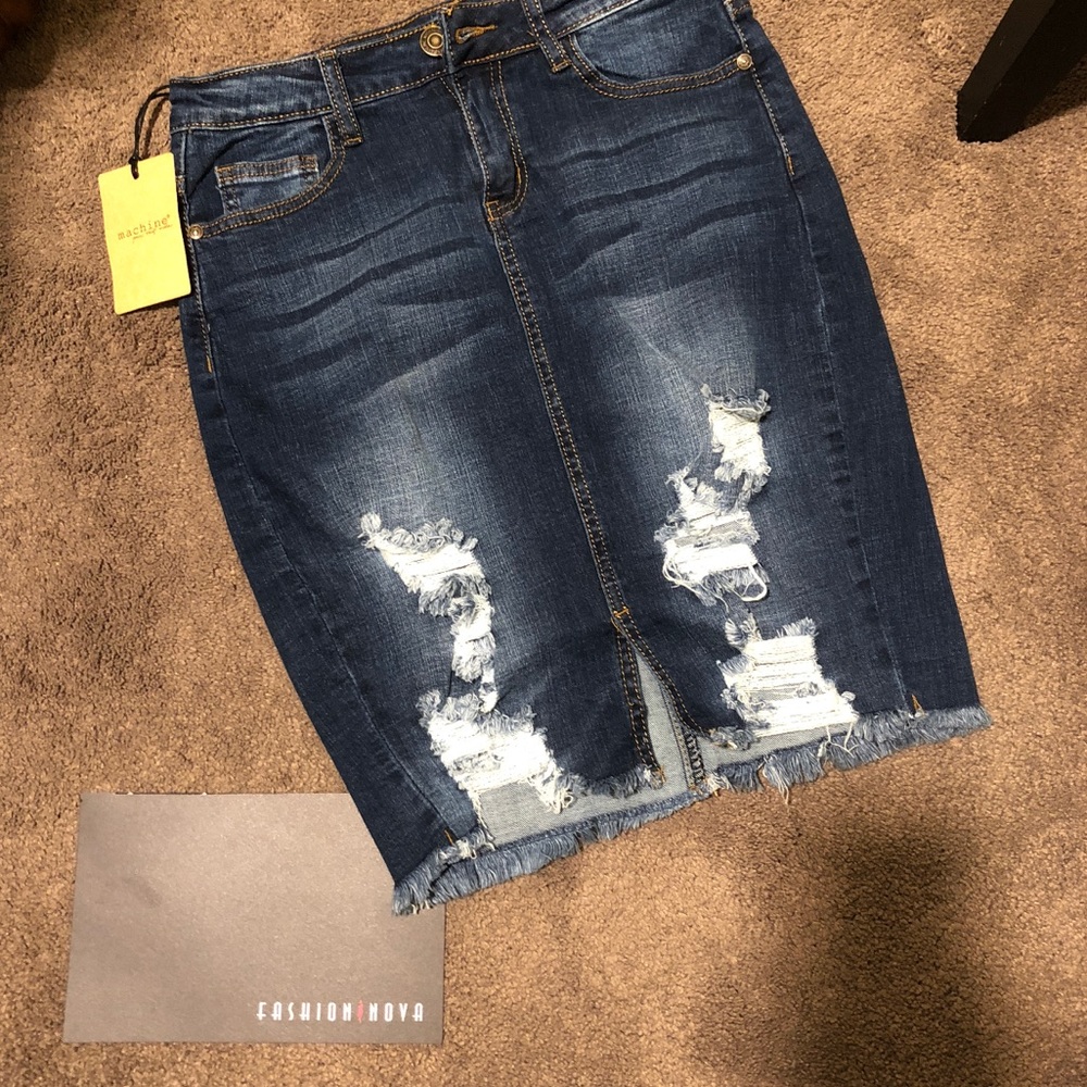 Fashion nova skirt